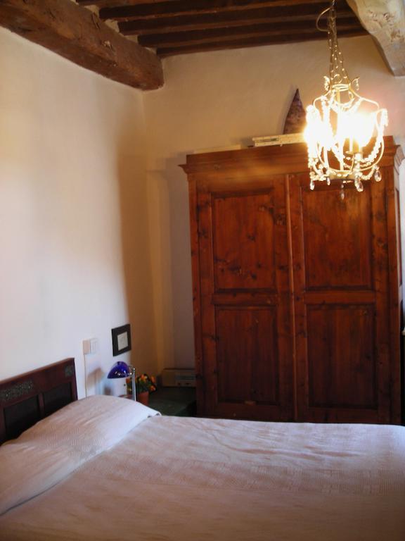 La Casa Di Dina Apartment Castelmuzio Room photo